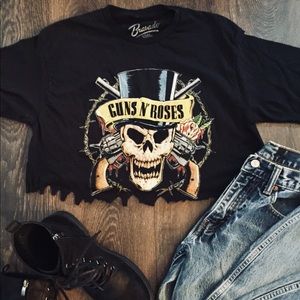 Distressed band tee Guns and Roses